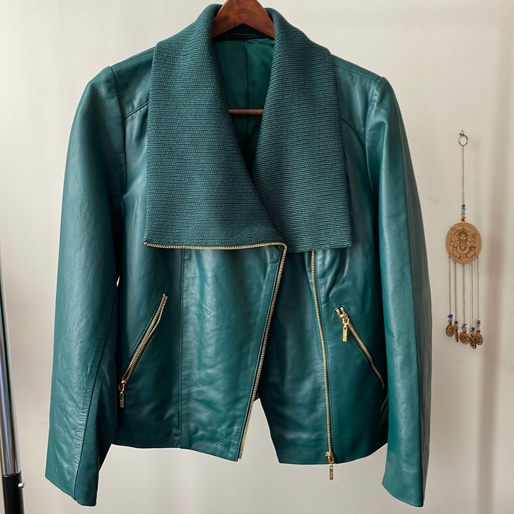 IMAN Emerald Green Global Chic Genuine Lamb Leather Moro Jacket W/ Gold Zippers